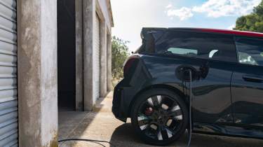 Mini John Cooper Works Electric