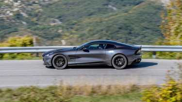 Aston Martin Vanquish