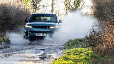 evo Fast Fleet Range Rover Sport P530