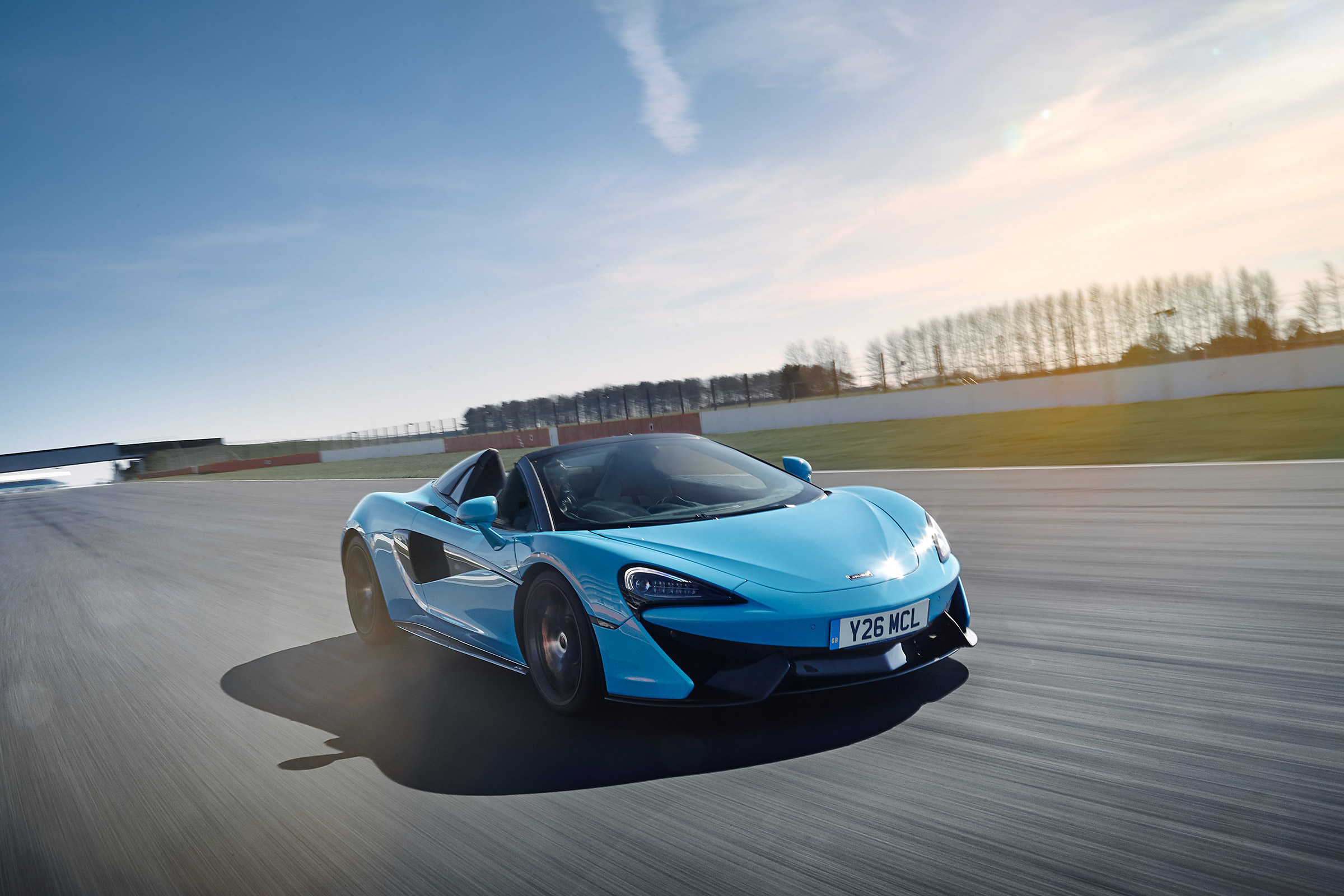 Mclaren 570s Spider 17 Review Has The Roadster Got The Sports Series Sparkle Video Evo