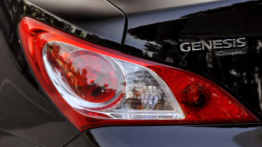 Hyundai Genesis Coupe rear light