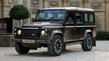 Classic Defender V8 110 front