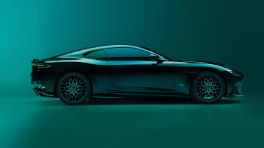 Aston Martin DBS770 – side