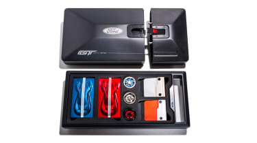 2016 Ford GT - order kit