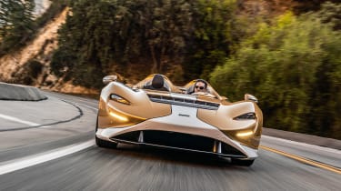 McLaren Elva review – front tracking