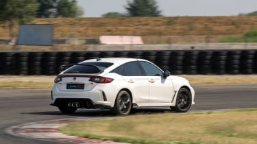 Honda Civic Type R dynamic – rear cornering