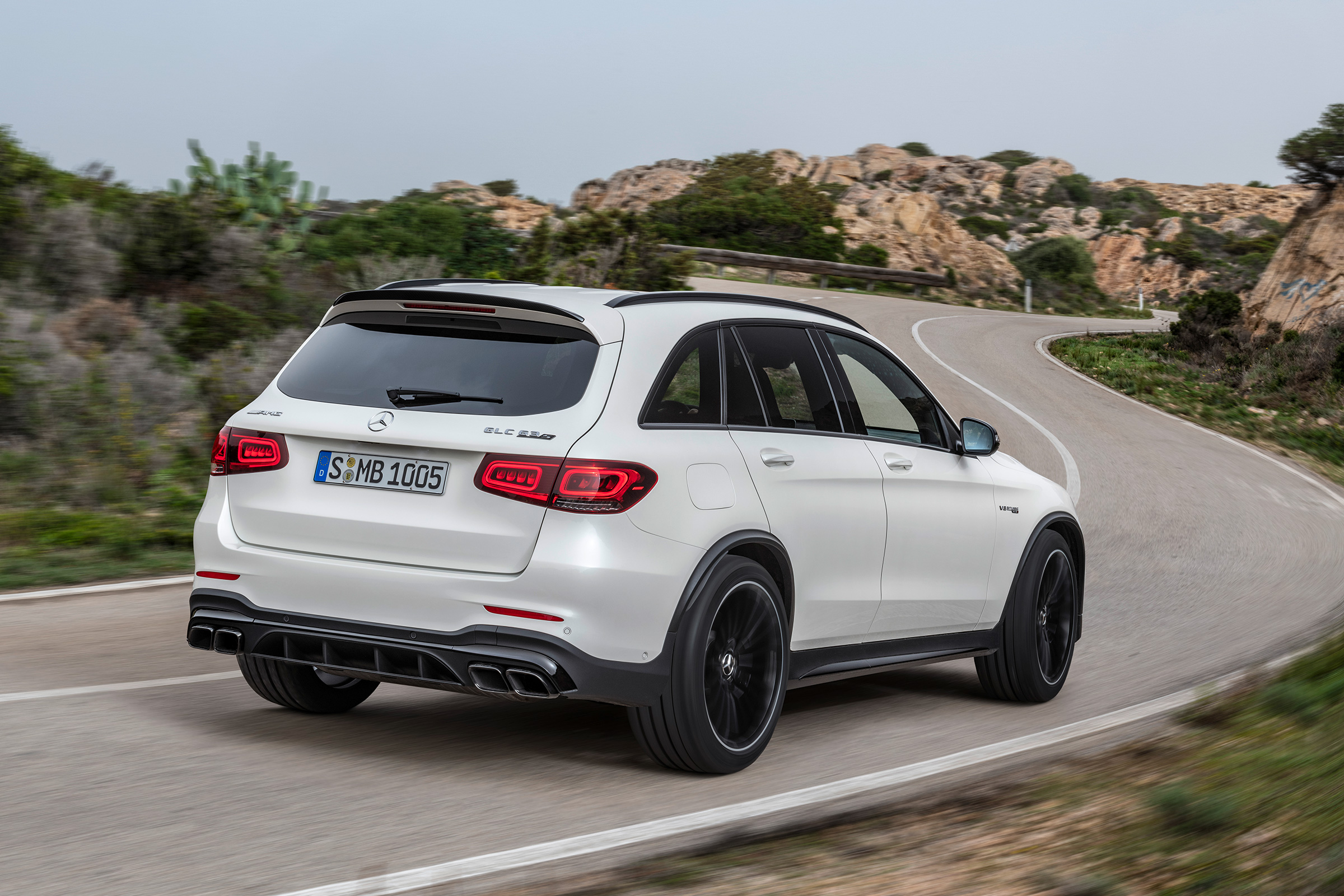 Updated 2019 Mercedes Amg Glc 63 Revealed To Rival Porsche