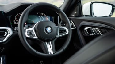 BMW 220i – steering wheel