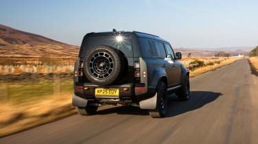 Defender Octa rear