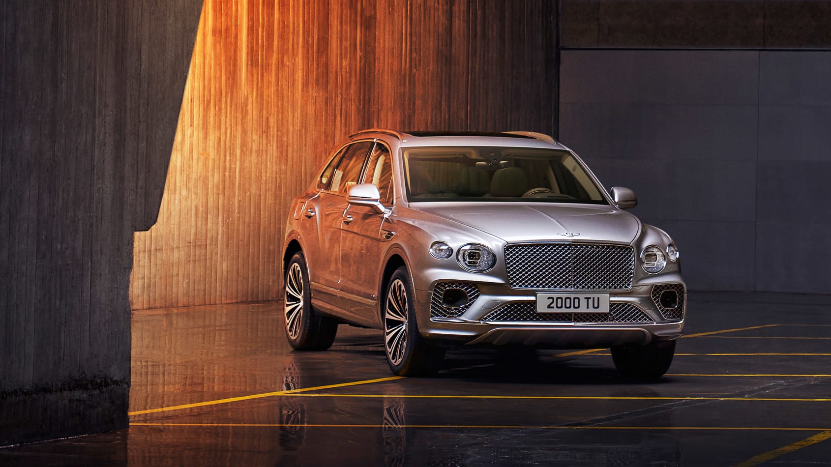 [Image: New-Bentayga---Hallmark---3.jpg]