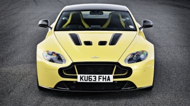 ECOTY 2013: Aston Martin V12 Vantage S