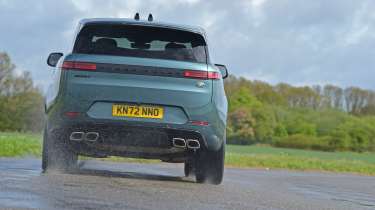 evo Fast Fleet Range Rover Sport P530