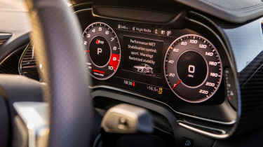 Audi R8 dials