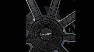 Aston Martin DBX concept - 2017 wheel