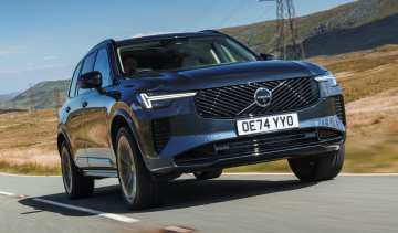 Volvo XC90 front
