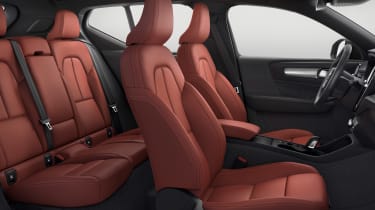 Volvo XC40 - interior