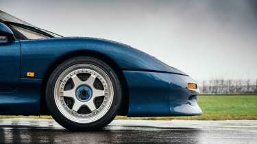 Jaguar XJR-15 wheel