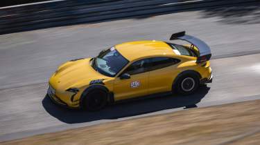 Porsche Taycan Turbo GT Manthey Kit
