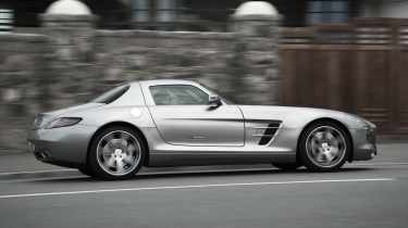 Mercedes-Benz SLS AMG