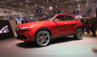 Alfa Romeo Tonale - front quarter