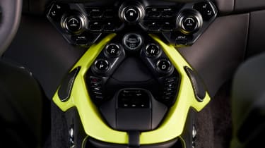 Aston Martin Vantage Pictures Evo