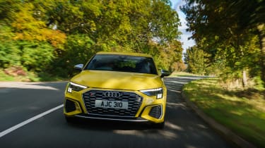 Audi S3 2022 – yellow tracking