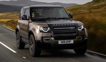 Land Rover Defender 90 P400 – tracking