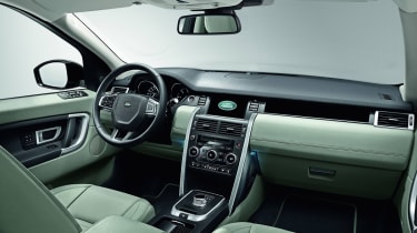Land Rover Discovery Sport interior
