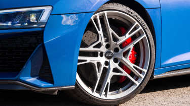 Audi R8 wheels