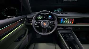 Porsche Macan and Macan 4S – interior