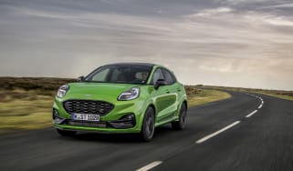 Ford Puma ST 2021 review – front tracking