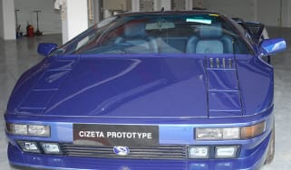 Cizeta V16