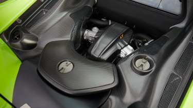 McLaren 675LT engine