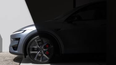 Tesla Model Y Performance side