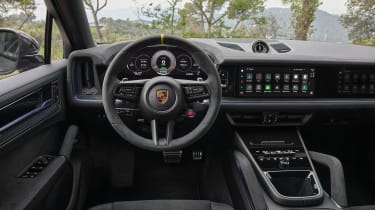 New Porsche Cayenne Turbo E-Hybrid – interior
