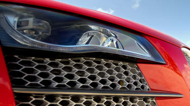 Audi R8 V12 TDI headlight and grille