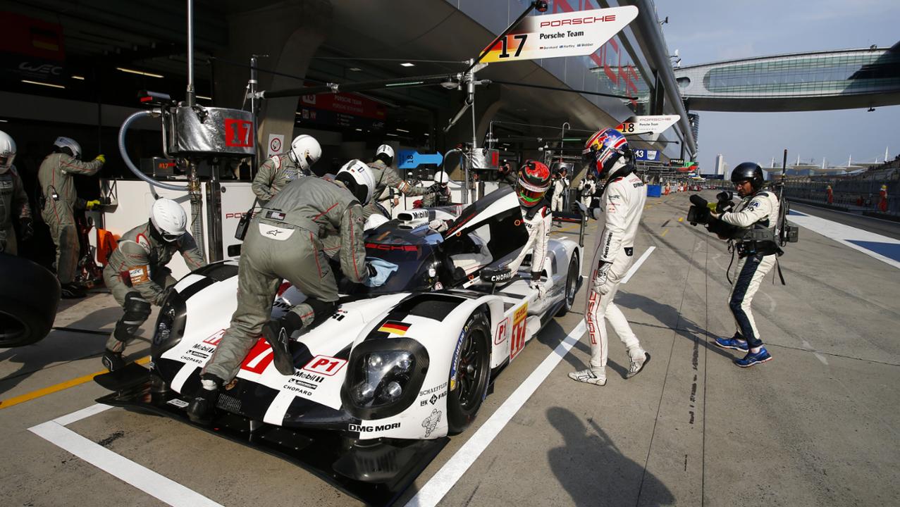 Mark Webber's Porsche wins Shanghai Six Hours to close on WEC