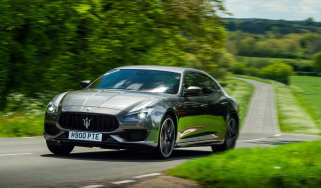 Maserati Quattroporte Trofeo – front cornering