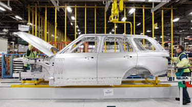 2013 Range Rover on the production line