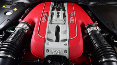 Ferrari 812 Superfast – engine