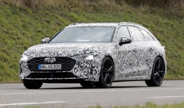 Audi A4 Avant prototype – front quarter