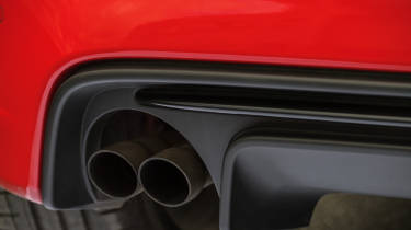 Abarth 595 exhaust