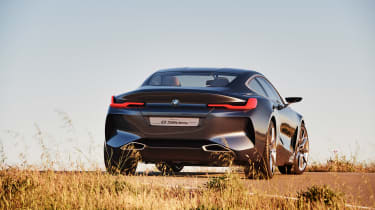 BMW 8-series concept - rear tracking