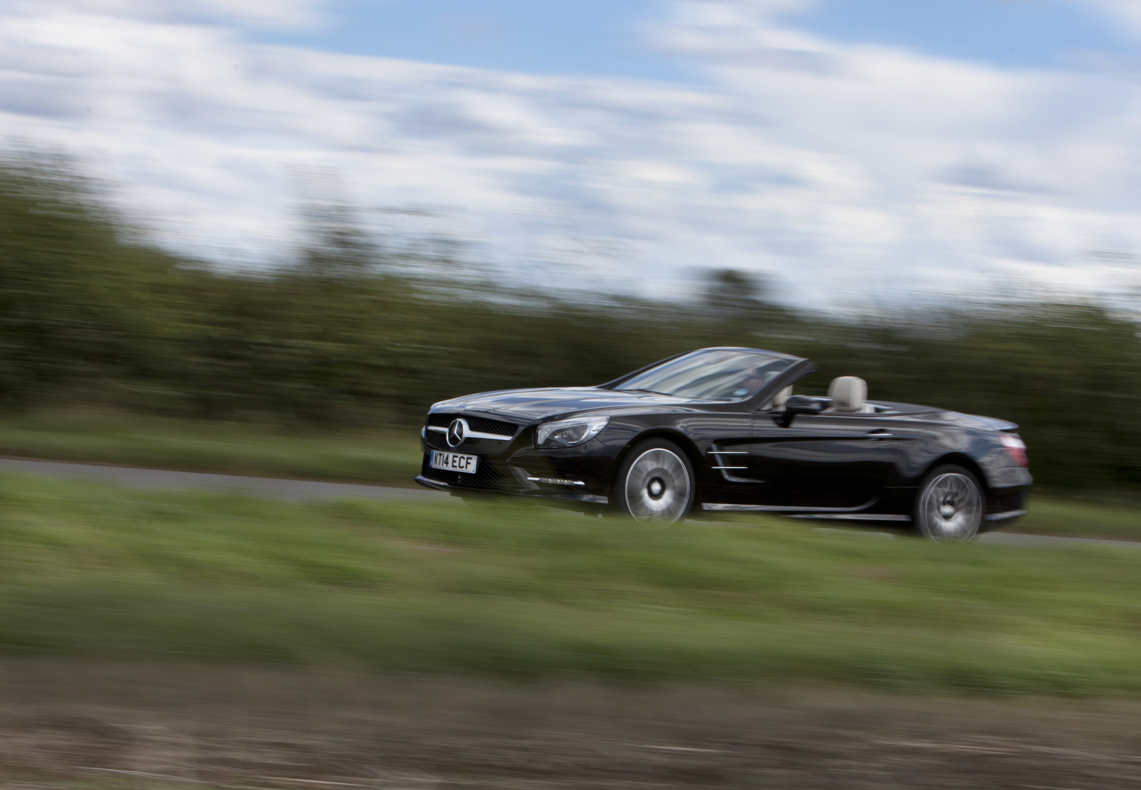 Mercedes-Benz SL400 AMG Sport | Evo