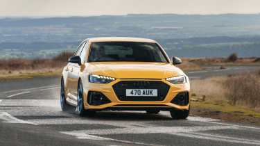 Audi RS4 Edition 25 years front