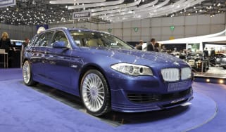 Geneva 2011: Alpina B5 Touring show pics