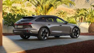 Audi A6 Allroad rear