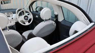 Fiat 500C interior
