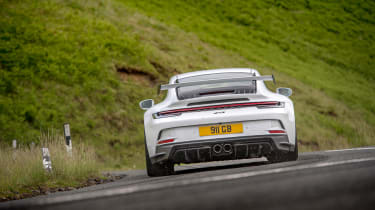 Porsche 911 GT3 (911 GB) – rear cornering