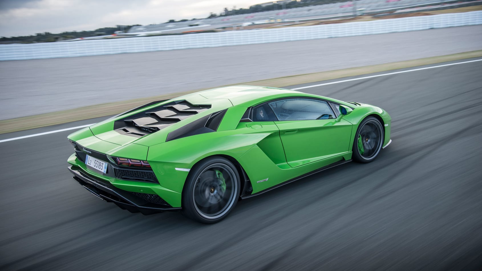 Lamborghini aventador evo